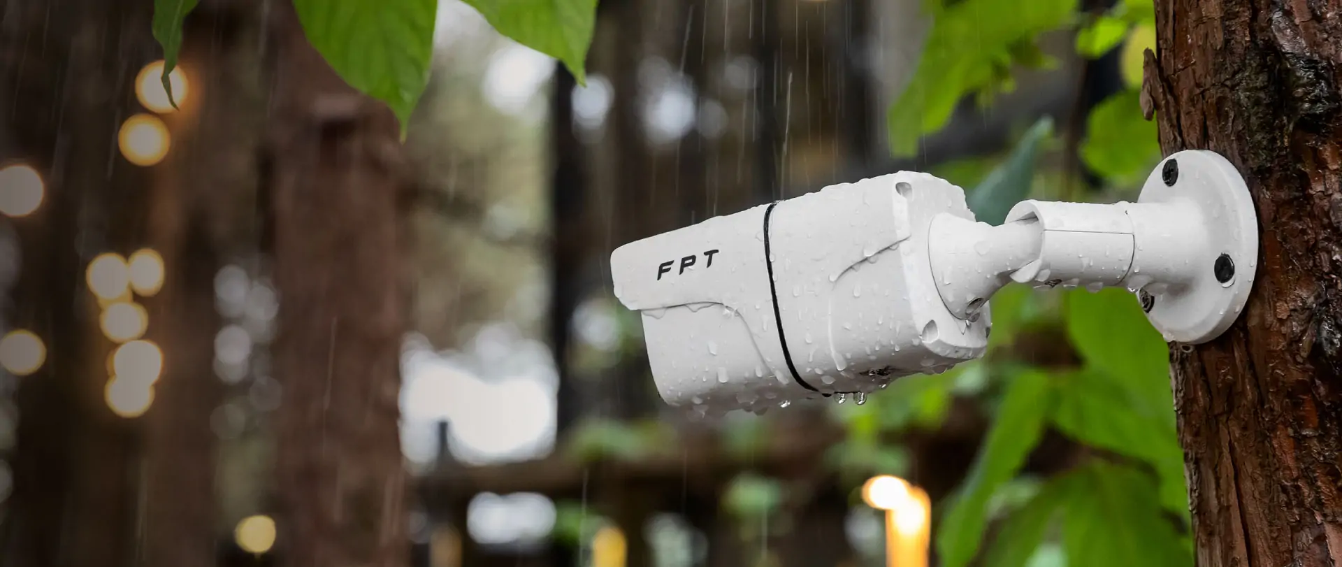 1754536539_FPT-Camera-iq-2s-02.webp