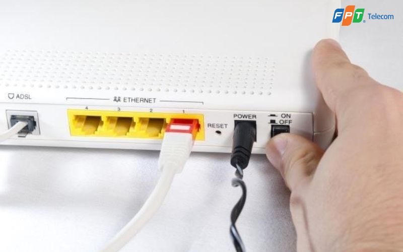 1757488072_resetrouter.jpg