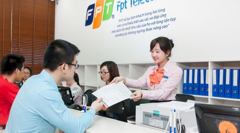 Miễn phí lắp đặt, tặng Wi-Fi 6, giảm giá gói cước là những ưu đãi nổi bật khi bạn lắp đặt Internet FPT tại Cao Bằng