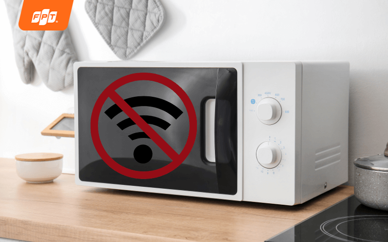 tránh đặt modem wifi trong nhà bếp