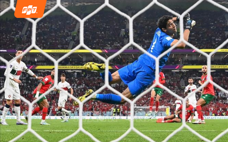 cuộc đua găng tay vàng ngoại hạng anh