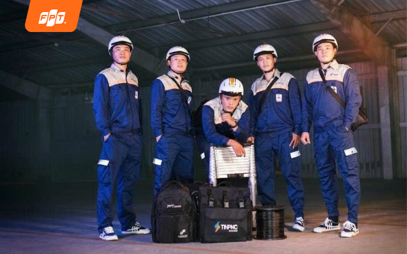 Đăng ký lắp FPT Play xem Ngoại hạng Anh TPHCM, ưu đãi giảm 50K