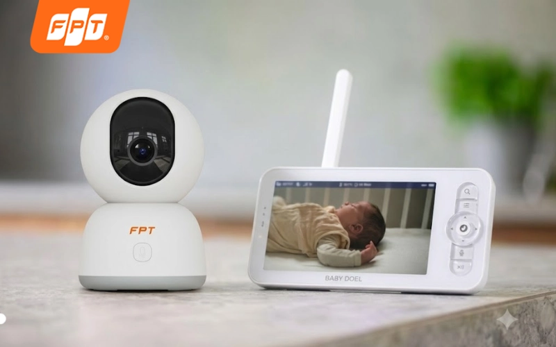 camera trông trẻ