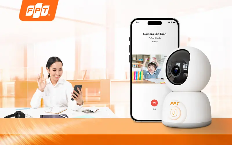 Camera Play 4 GigaEyes3 Play4 nói chuyện trực tiếp qua điện thoại