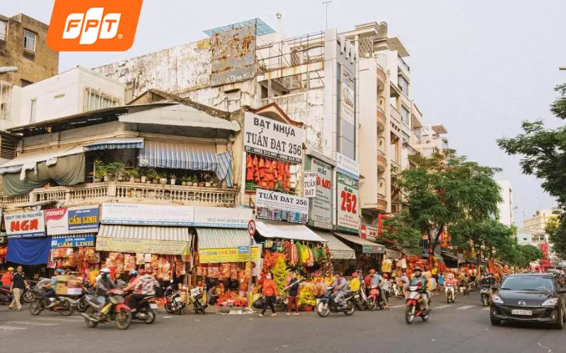Khu nhà phố cổ kết hợp buôn bán tại phường Chợ Lớn