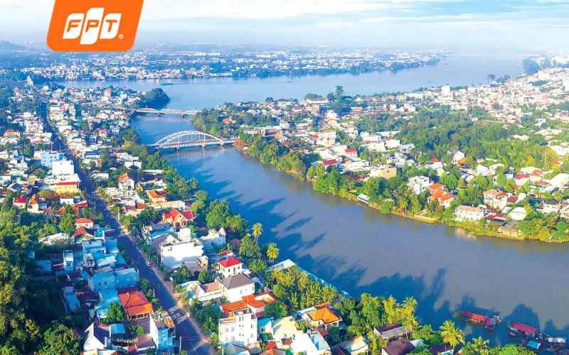 Khu nhà vườn ven sông Đồng Nai trên đường Long Phước, phường Long Phước