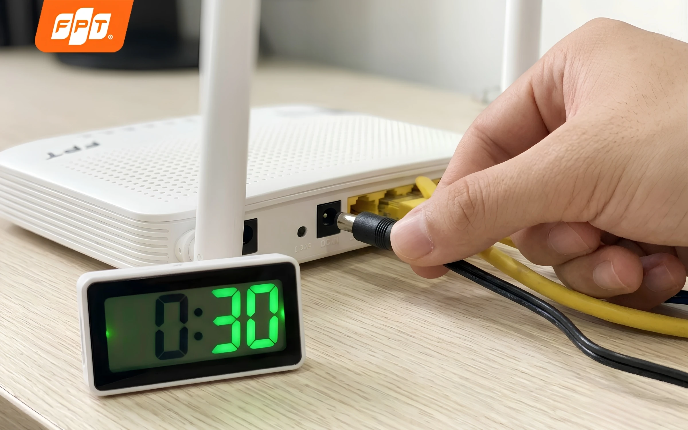 cách reset router wifi