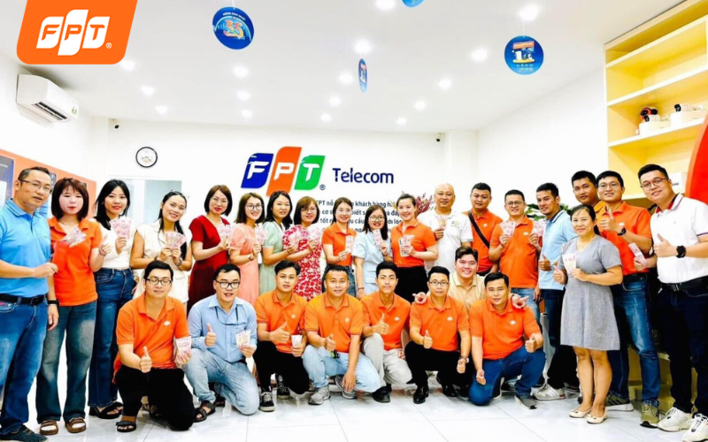 fpt-telecom-quan-1-o-dau-gio-lam-viec-4